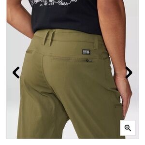 Mountain Hardwear Mens Hardwear AP Pants Size 42 Green Hiking Pant